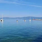 Apartmán Con Vistas Al Mar En Primera Linea. *