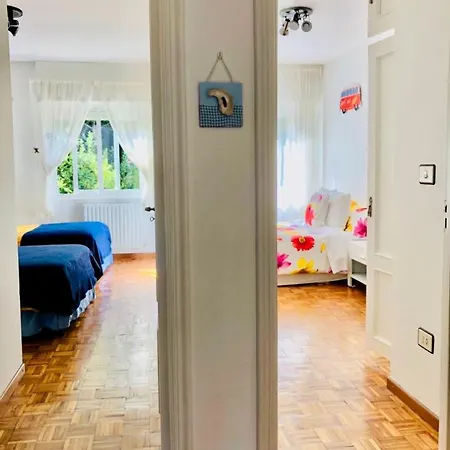 Con Vistas Al Mar En Primera Linea.