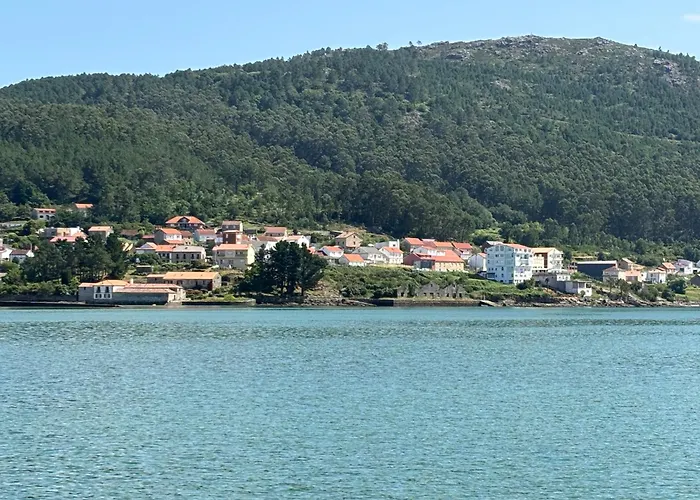 Con Vistas Al Mar En Primera Linea. * Muros